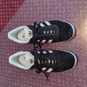Adidas Gazelle Black sneaker, size 7 1/2